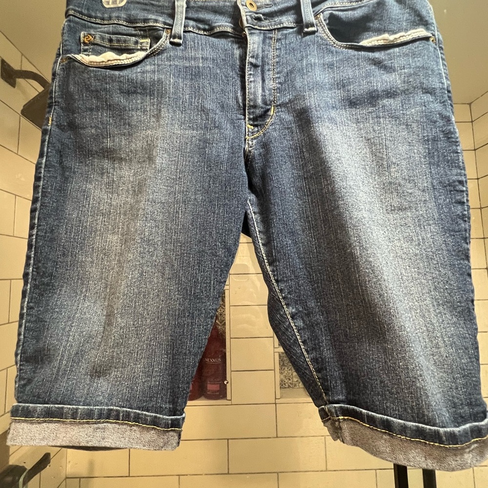 Denizen by Levi’s Women’s Bermuda Levi’s Shorts